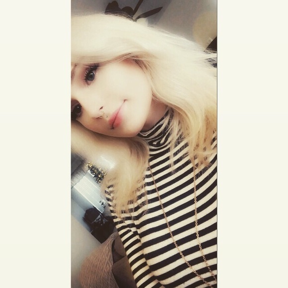 Meet your Posher, Brianna - Picture 1 of 1